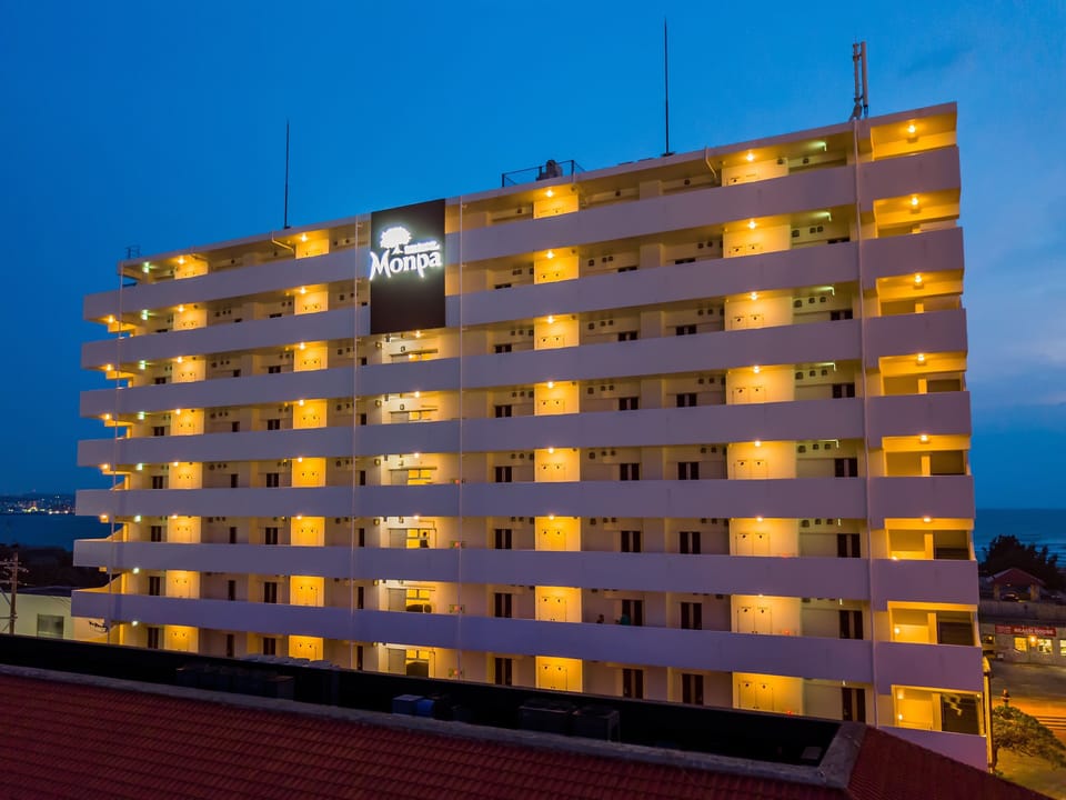 Front of property - evening/night