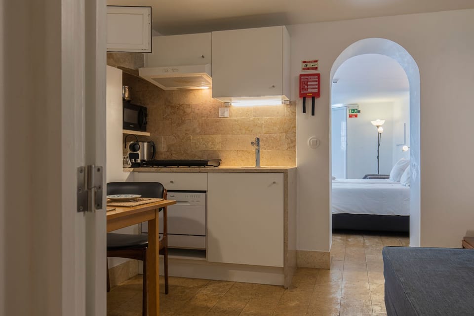 Standard Studio, 1 Double Bed with Sofa bed, Ground Floor | Private kitchen | Mini-fridge, microwave, espresso maker, electric kettle