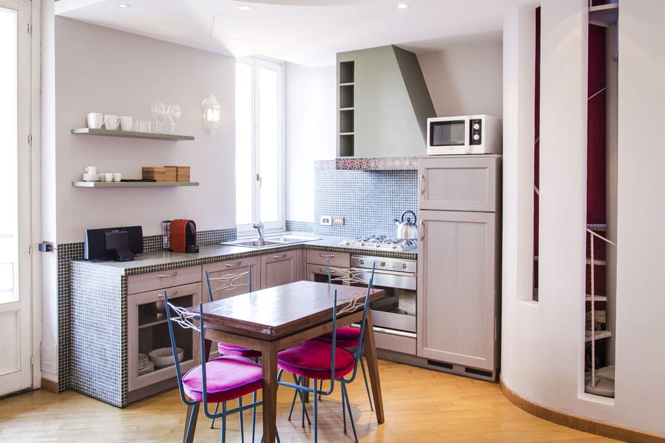Apartment, 1 Bedroom | Living area | 40-inch flat-screen TV with digital channels