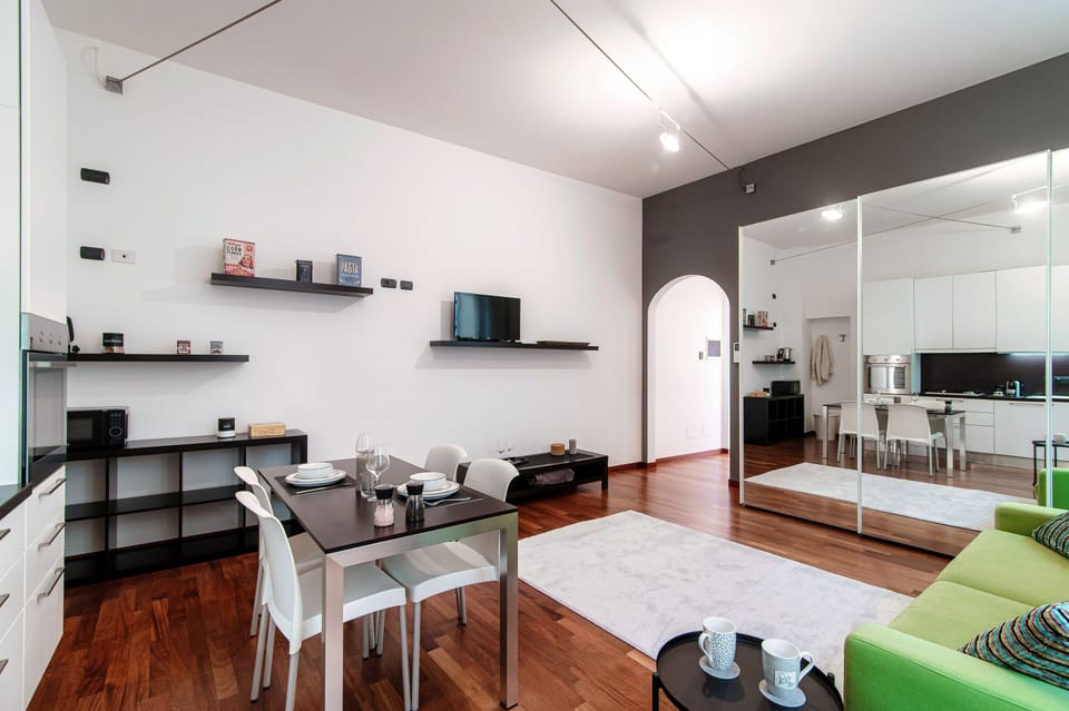 Apartment | Dining room