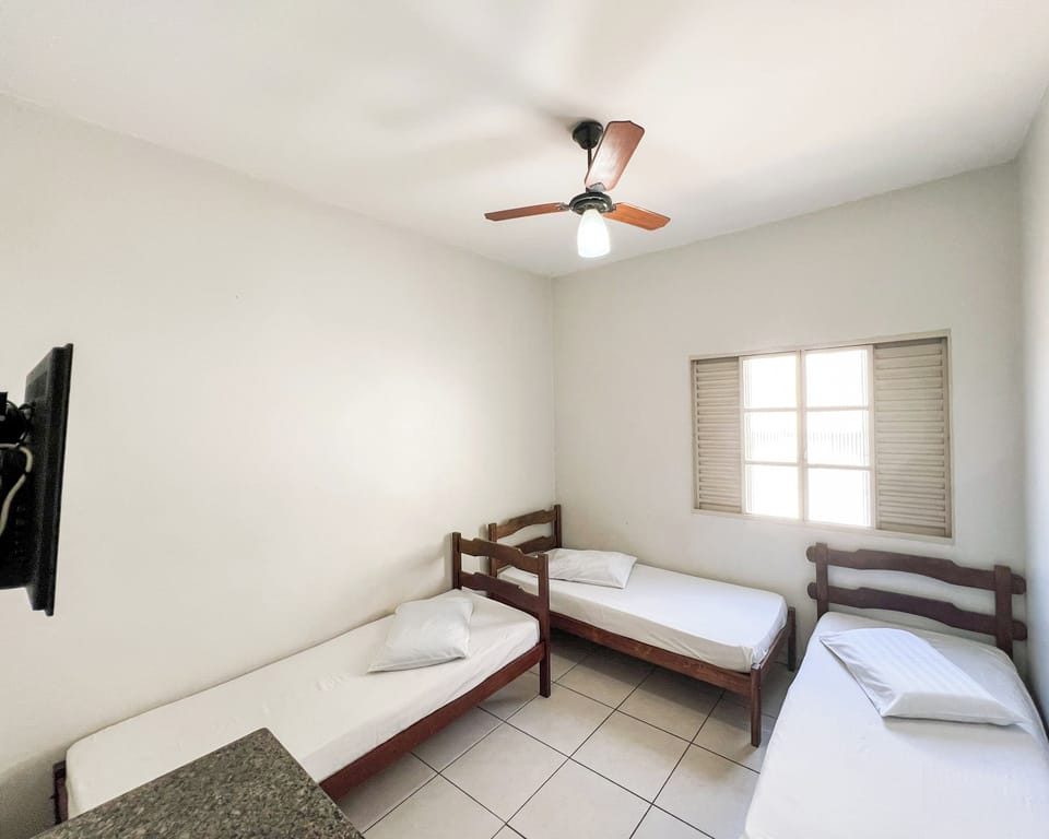 Economy Triple Room | Free WiFi