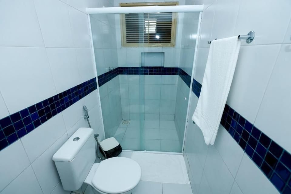 Standard Room | Bathroom