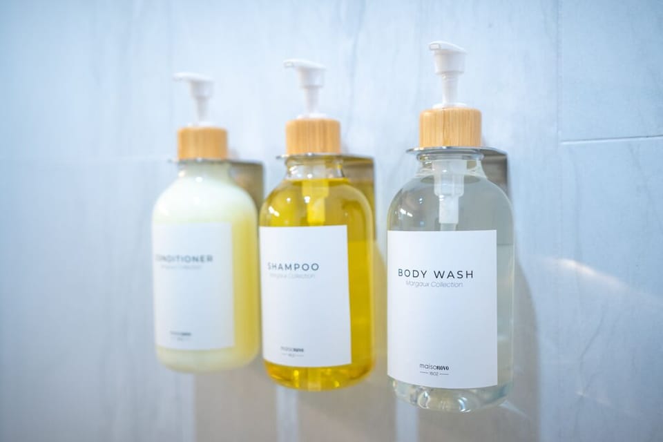 Bathroom amenities