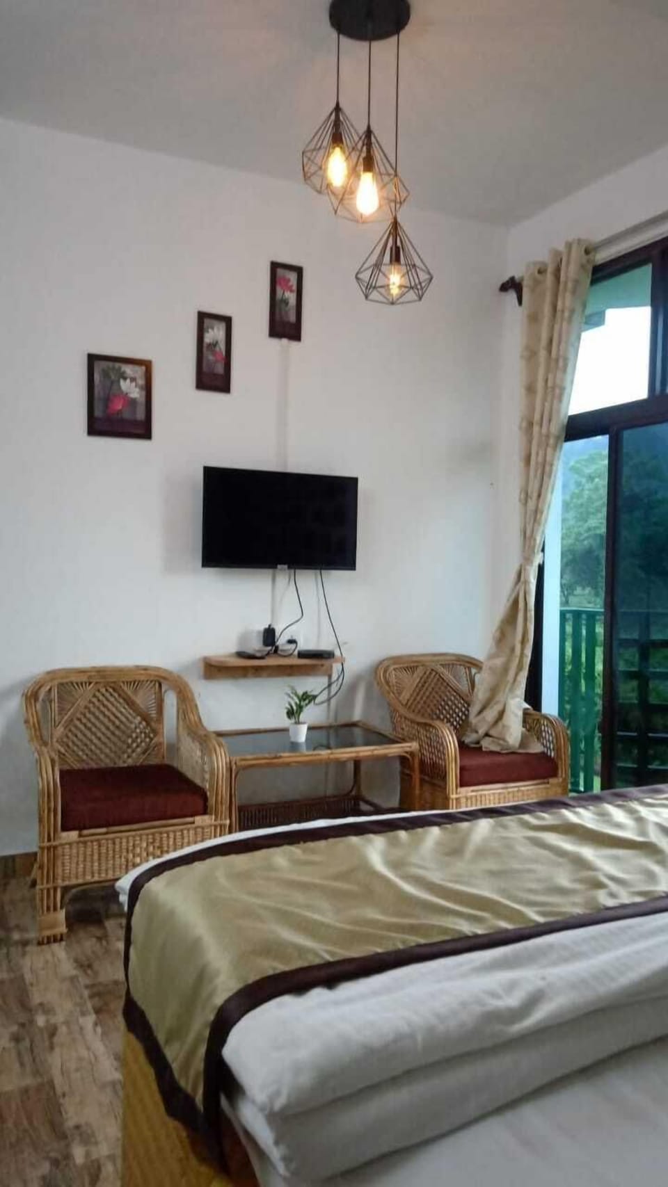 Deluxe Room | Free WiFi