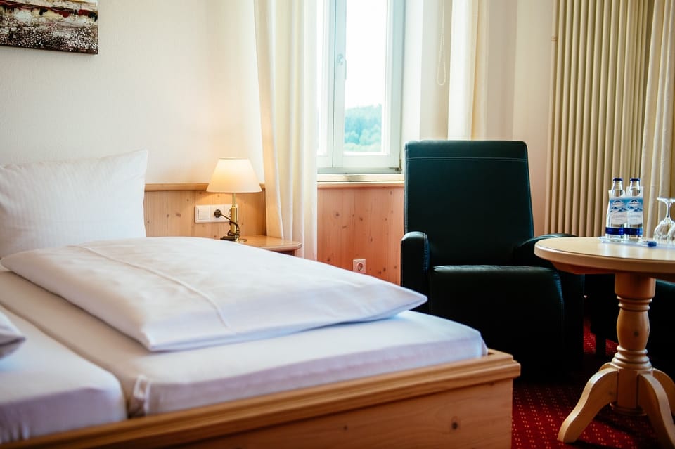 Comfort Double Room | Desk, laptop workspace, free WiFi, bed sheets