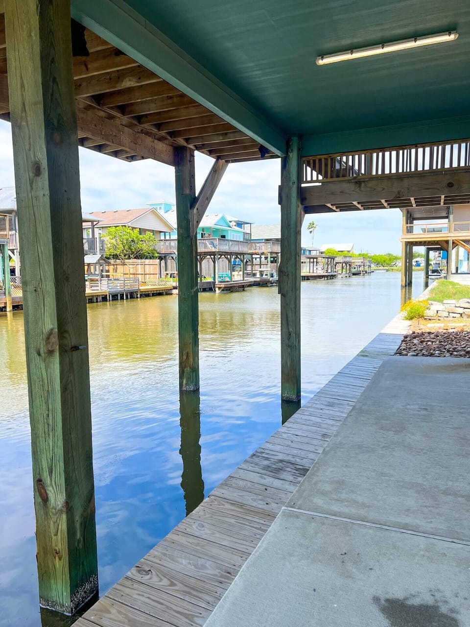 Relax and unwind by the water. Enjoy peaceful morning walks on the private dock and listen to the soothing sounds of the ocean.