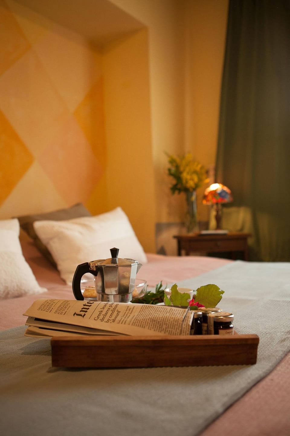 Apartment, 1 Bedroom | Frette Italian sheets, premium bedding, down comforters, minibar