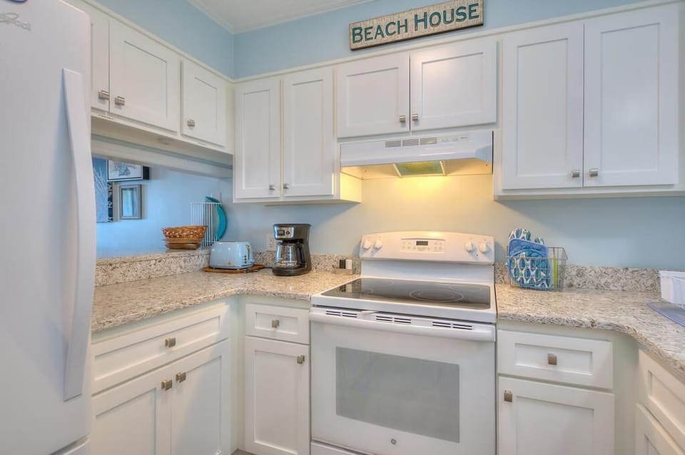 Kitchen
GW 5.17.24