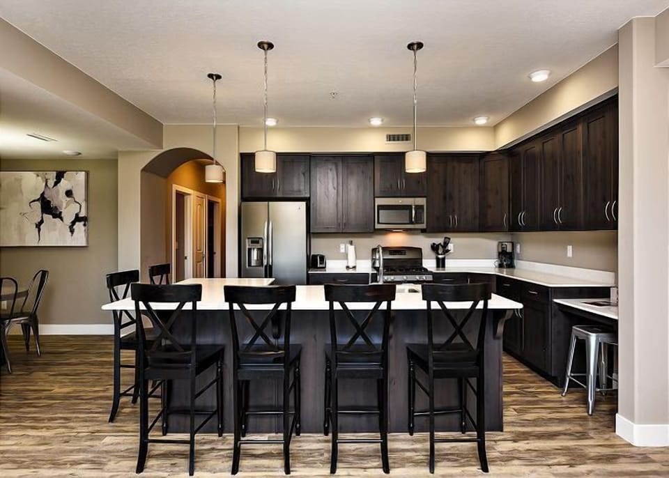 Kitchen - Unit 2