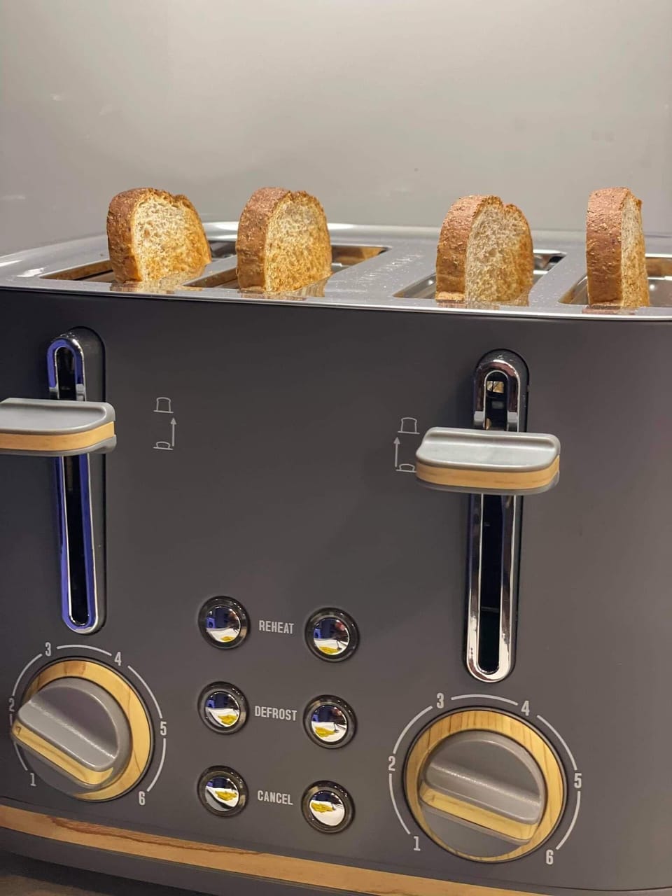 Apartment | Food and drink