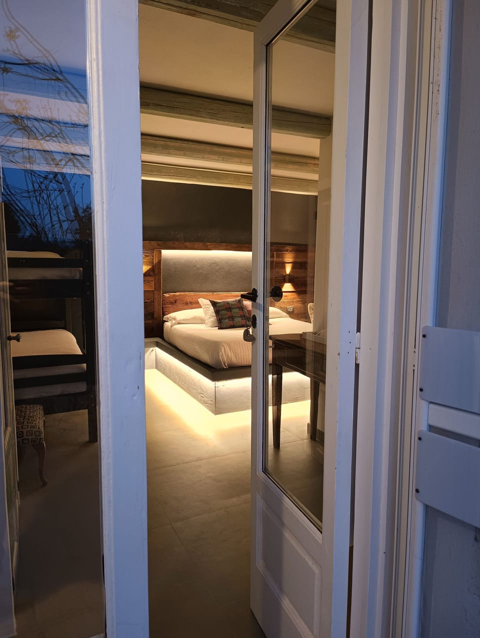 Comfort Quadruple Room | 1 bedroom, Egyptian cotton sheets, premium bedding, pillowtop beds