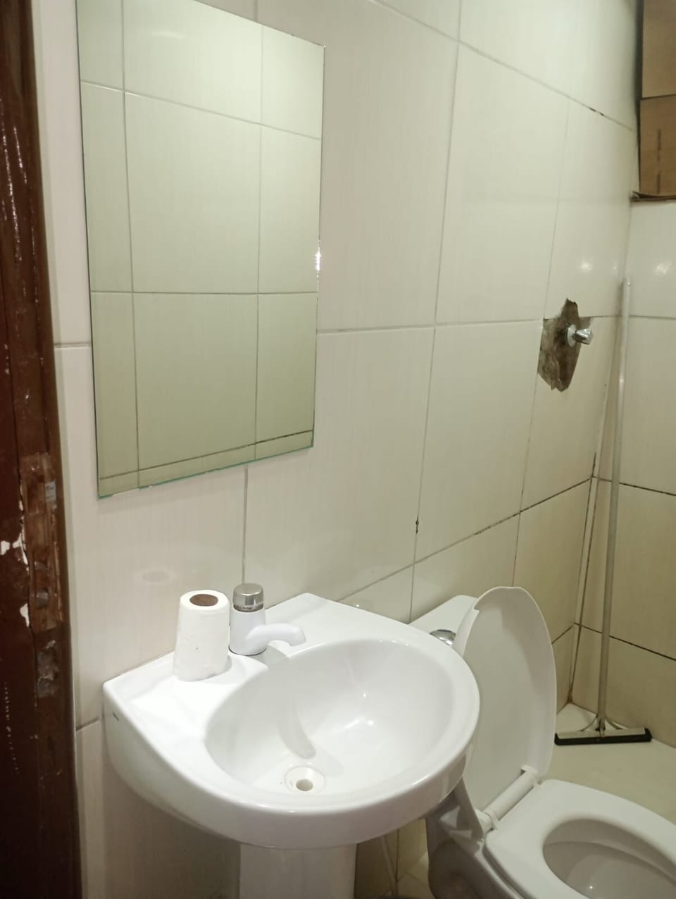 Deluxe Suite, Non Smoking, City View | Bathroom