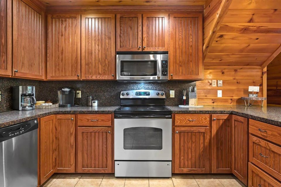 This charming kitchen combines the warmth of rustic design with all the modern amenities you need to create wonderful meals.