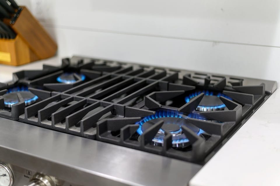A gas stove top awaits for your inner chef.