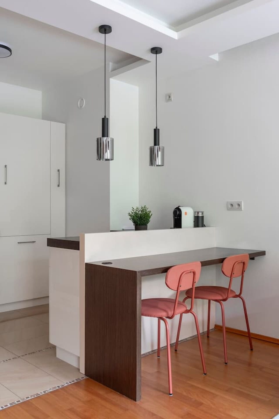 Fully Equipped Kitchen | Book Now with RENTUJEMY
