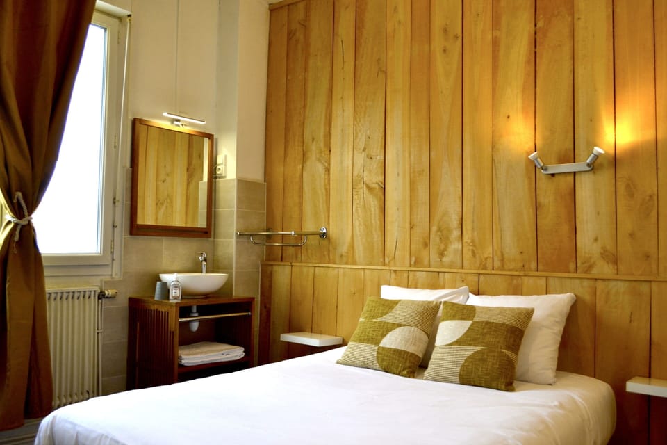 Standard Double Room, Shared Bathroom | Free WiFi
