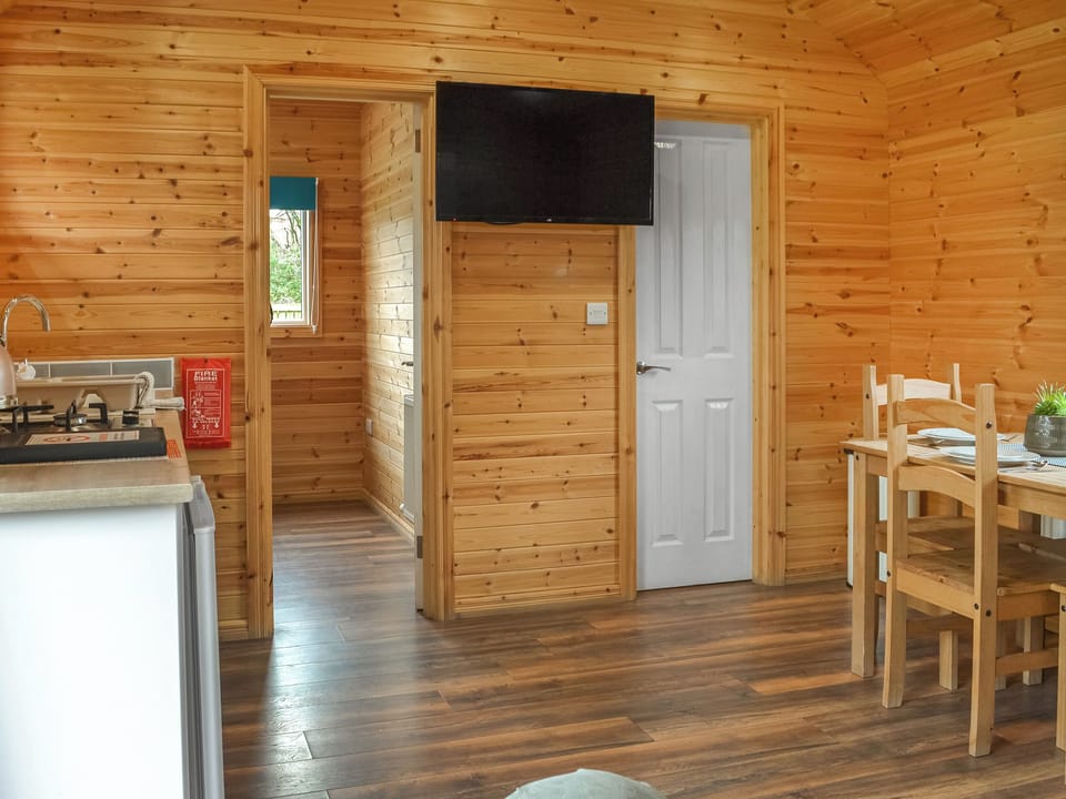 Kitchen/diner | Wellington - Ye Old Red Lion Holidays, Holme upon Spalding Moor, near York