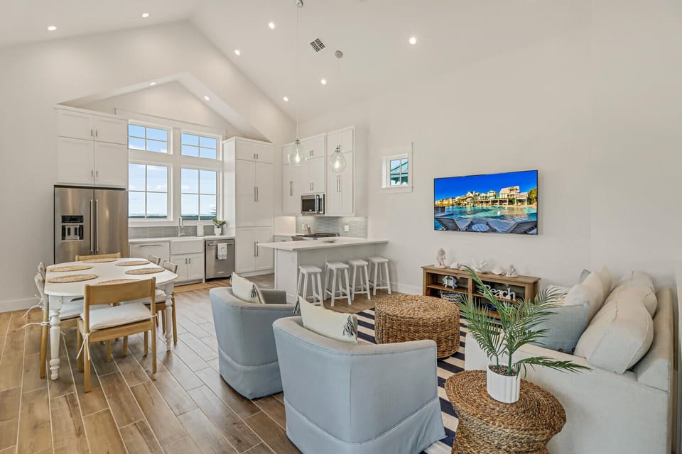 House (3 Bedrooms) | Front of property