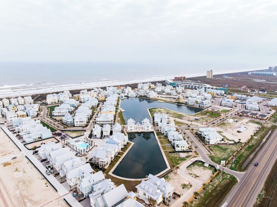 Cottage (2 Bedrooms) | Interior