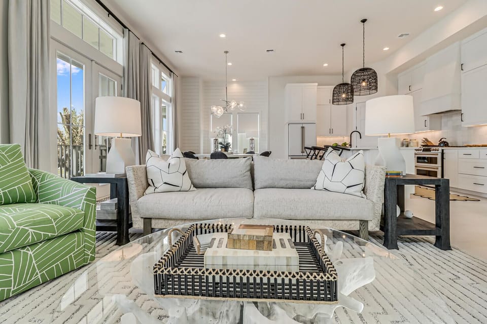 House (5 Bedrooms) | Interior