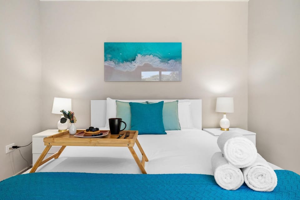 Sink into serenity on our plush, cloud-like bed. Experience comfort redefined in every peaceful moment.