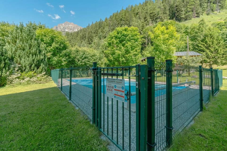 Shared pool
