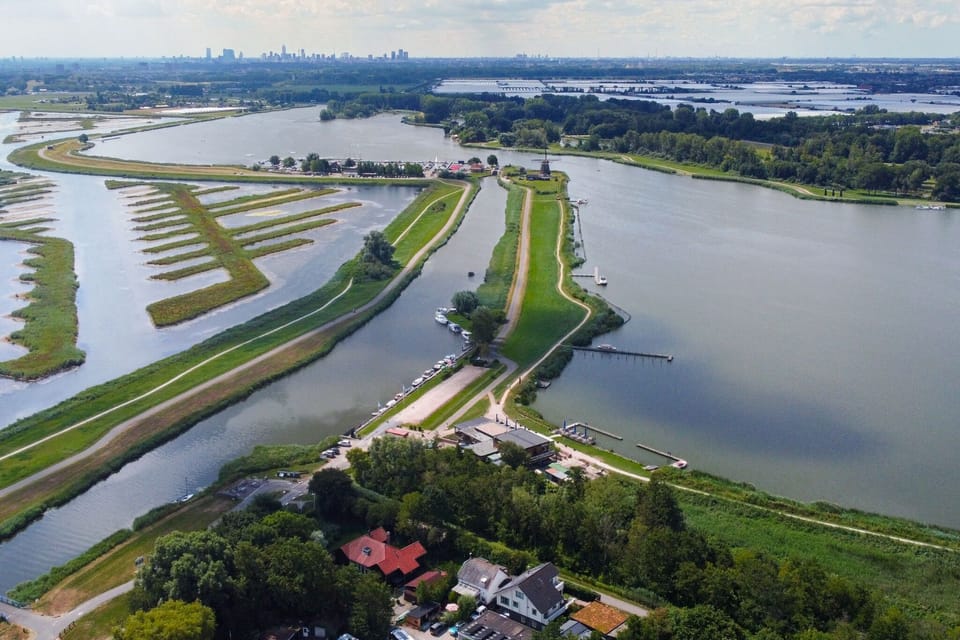 Surroundings [summer] (1-5 km)