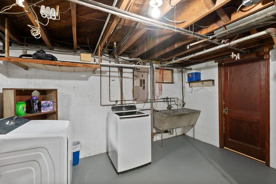 Laundry room