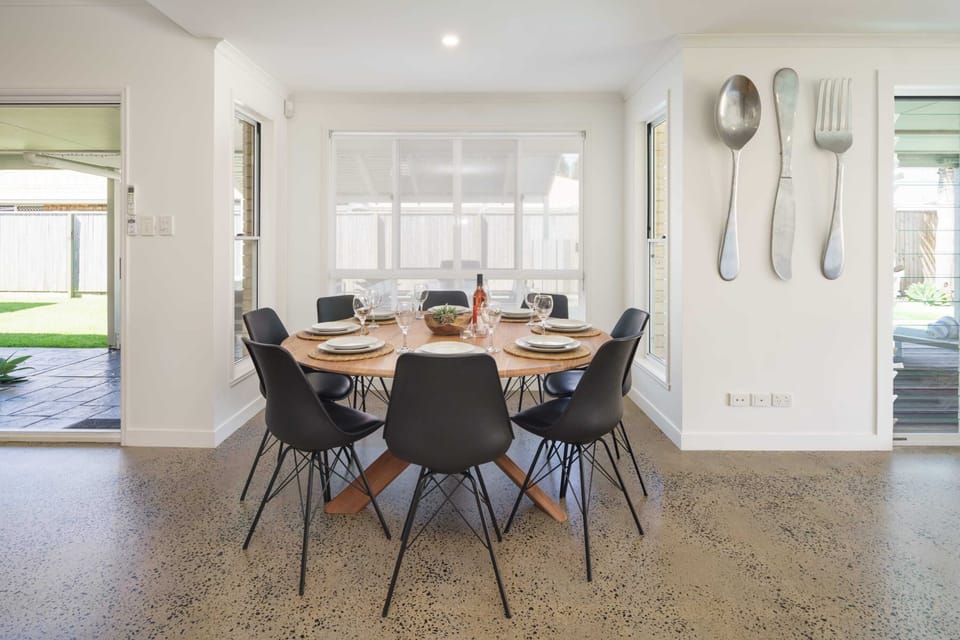 Grab your family and friends and dine around the table