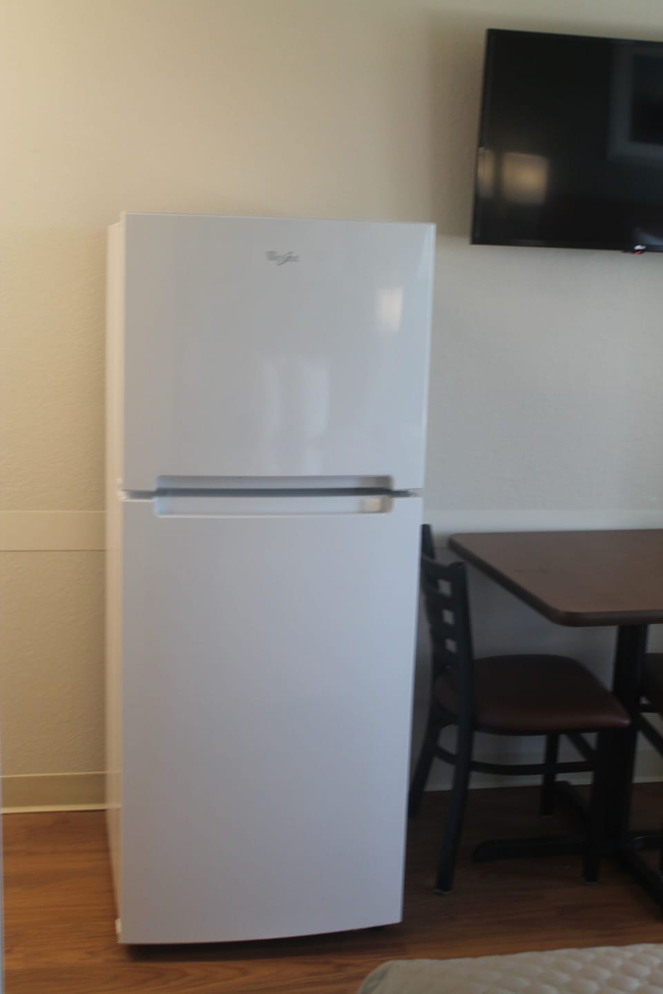 Fridge, microwave, stovetop