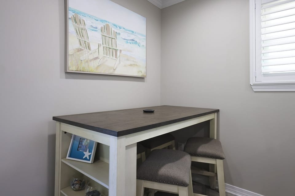 Condo, 2 Bedrooms | Interior