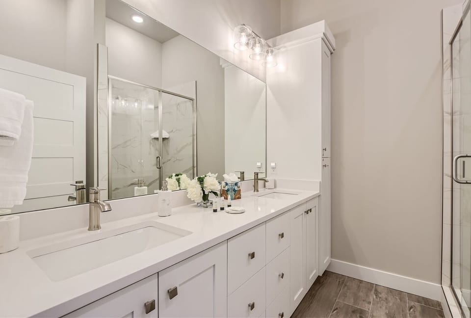 Helling Circle Hideaway 303 3 Bedroom Condo by RedAwning Apartment in Jordanelle Reservoir
