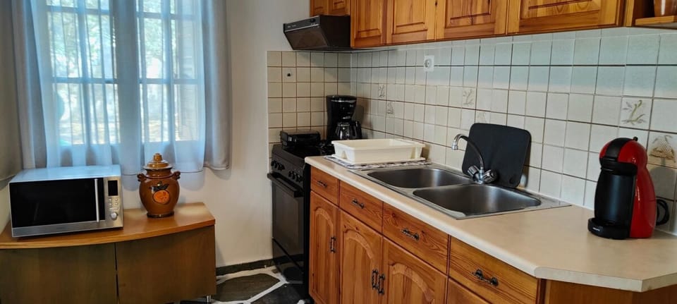 House | 1 bedroom