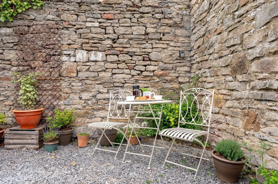 Outdoor seating at The Swaledale in North Yorkshire.