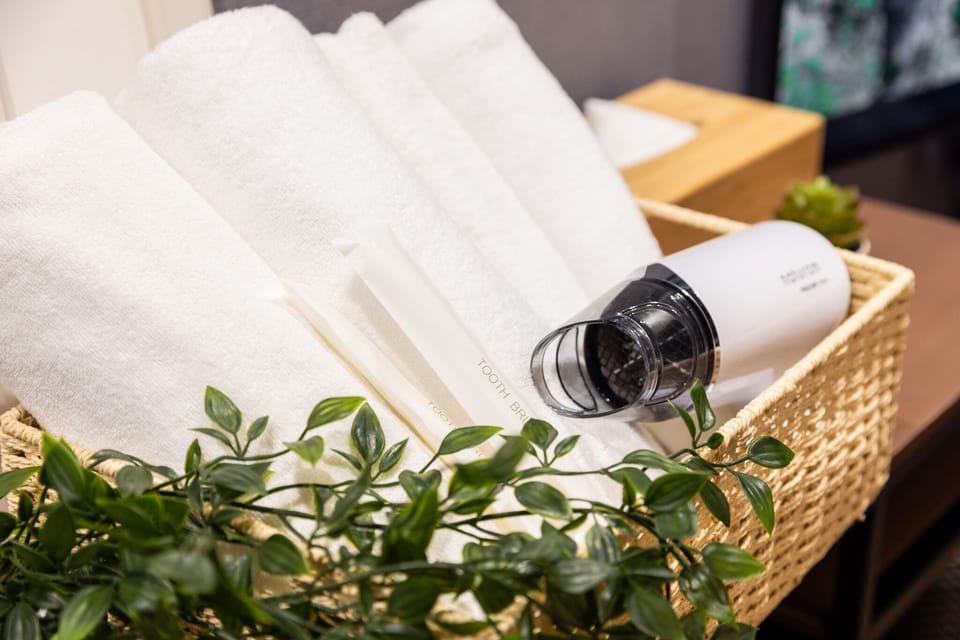 Bathroom amenities