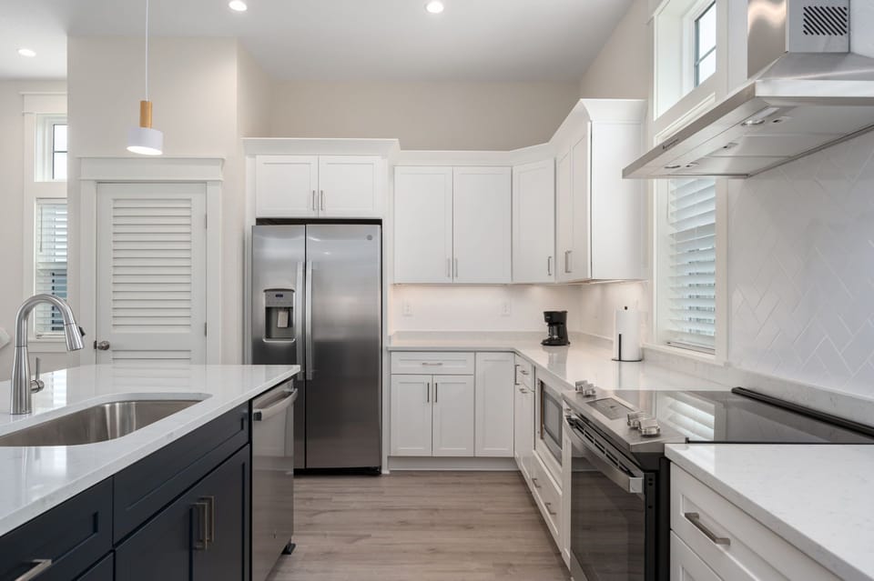 OB304: Shorely Happy | TL Kitchen Area