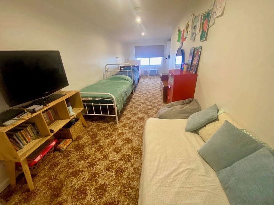 The kids room has a TV, old Nintendo and DVD player. 