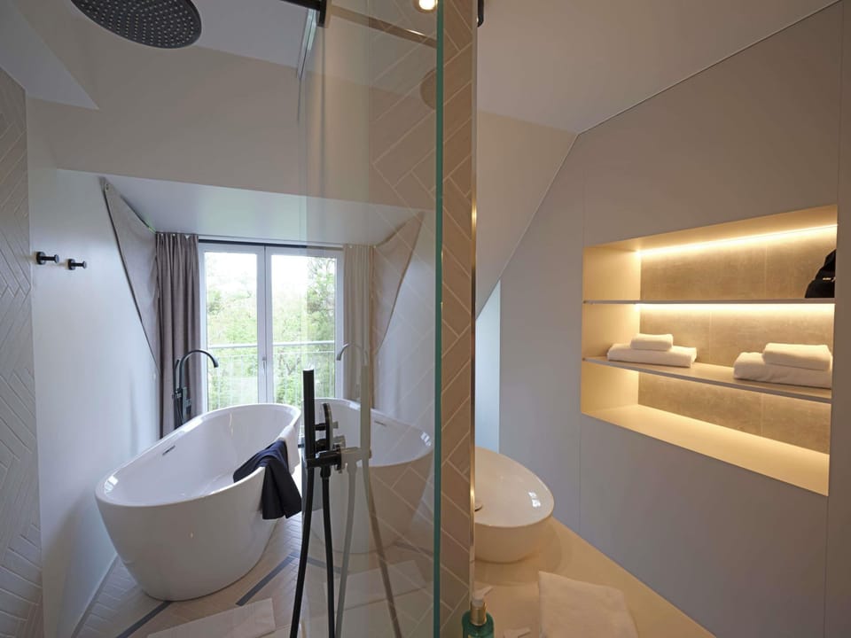 Superior Suite with Skyline View | Hypo-allergenic bedding, in-room safe, laptop workspace, soundproofing