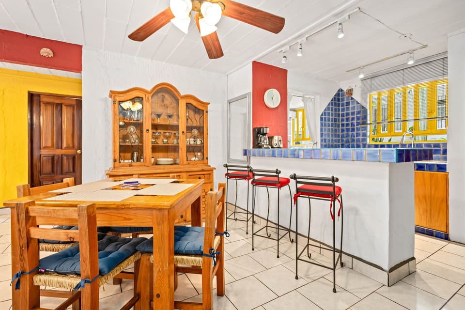Condo - Image 8
