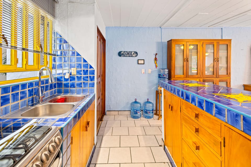 Condo - Image 10