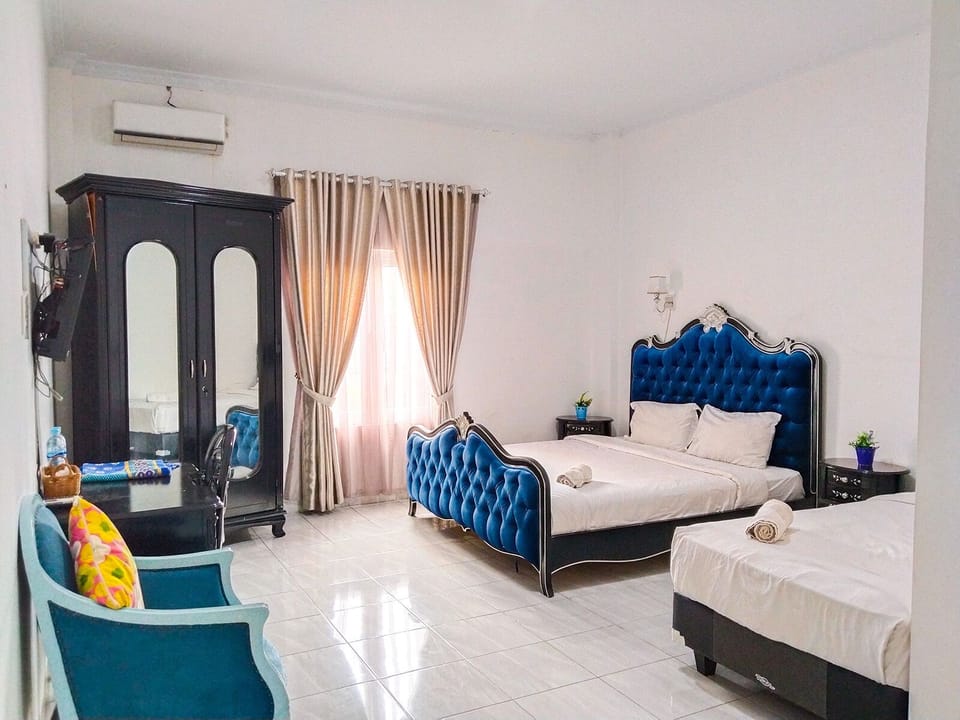 Family Room | WiFi (free)