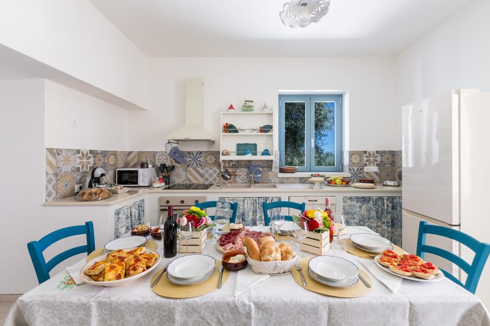 House | Private kitchen | Dishwasher, espresso maker, electric kettle