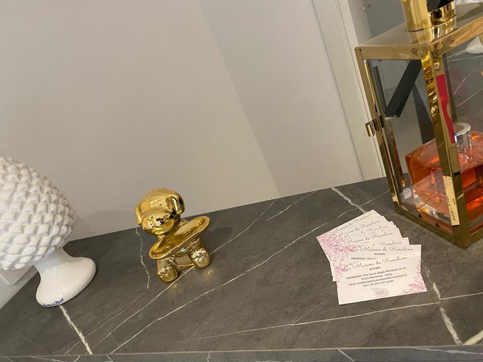 Bathroom amenities