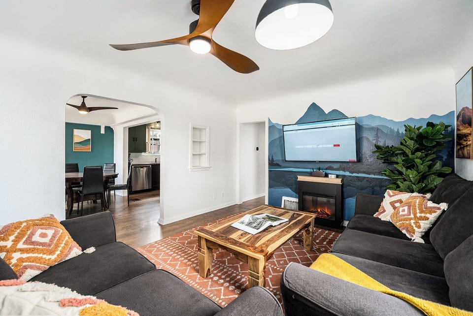 Kick back on the couch and enjoy easy movie nights.