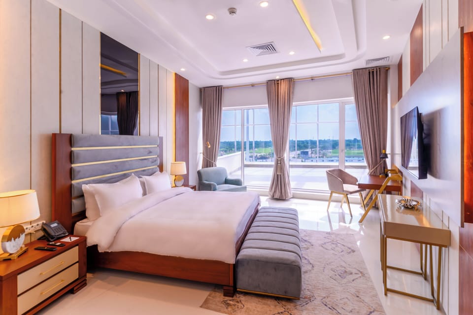 Executive Suite | Balcony view