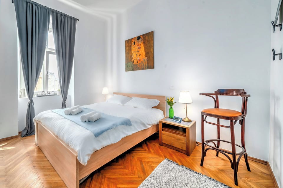 Family Apartment, 1 Bedroom, Microwave (City Soul Apartment) | 1 bedroom