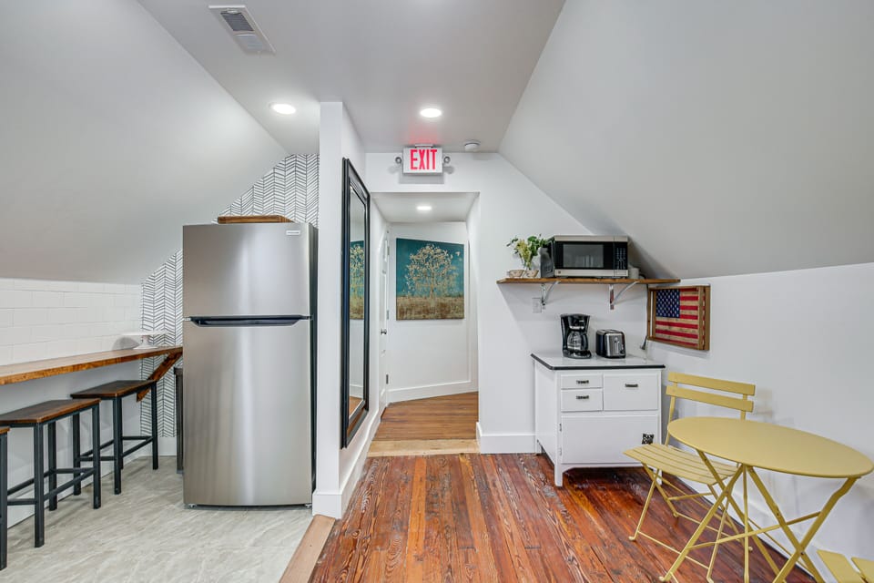 Apartment (1 Bedroom) | Interior