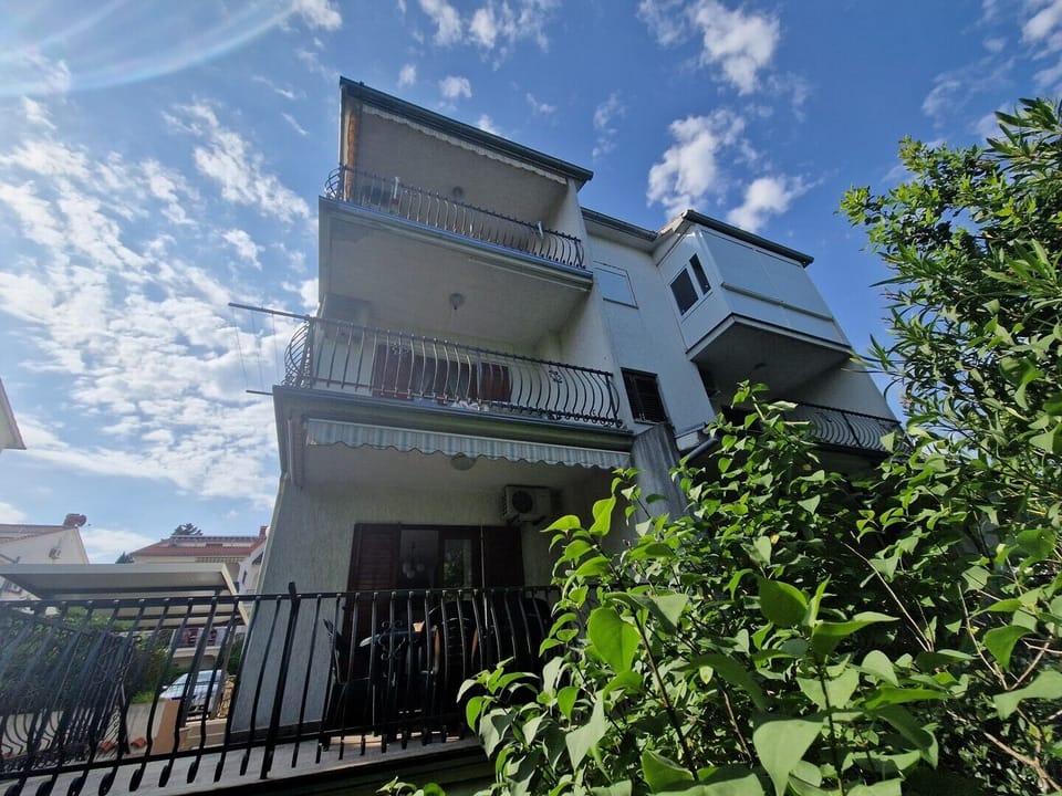 Hause
