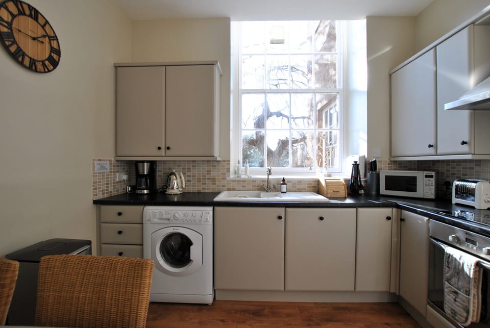 The dining kitchen is well-equipped