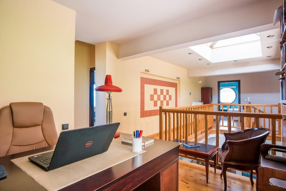 House, Accessible | 3 bedrooms, desk, Internet